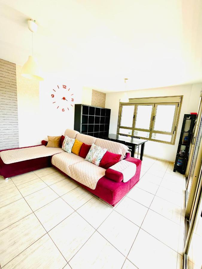 Piso Amplio Familiar Telde Exterior photo